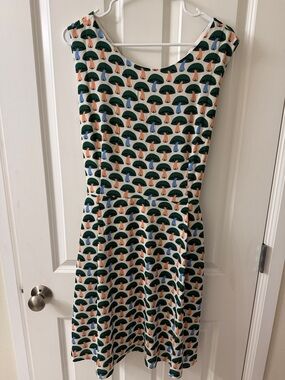 L.A. SOUL Satin-Look Top with Subtle Sheen - Cream